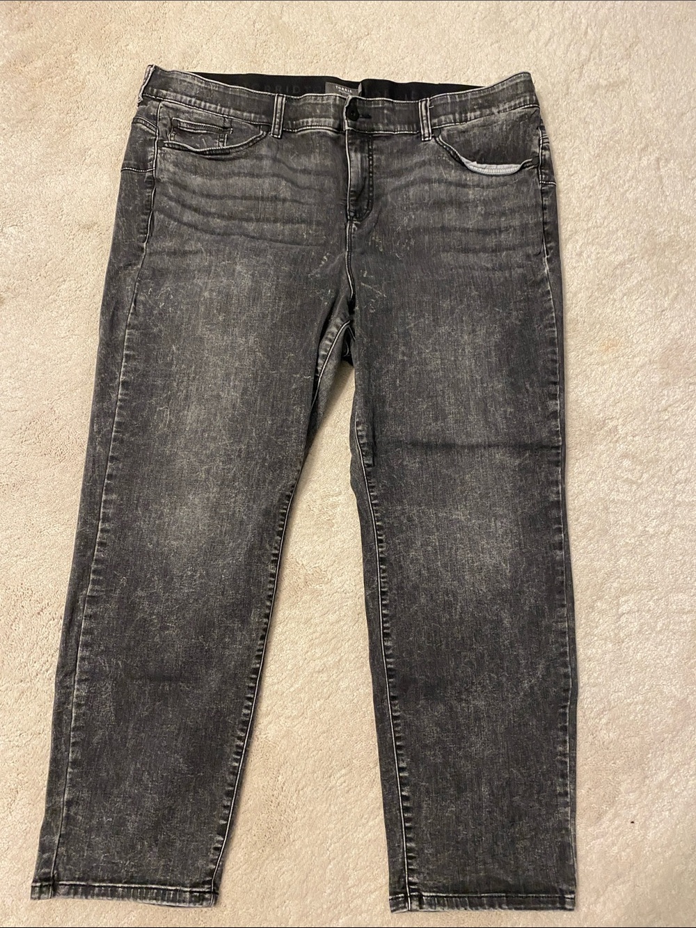 TORRID Super Soft Bombshell Mineral Washed Straight Leg Jeans Size 26 Regular